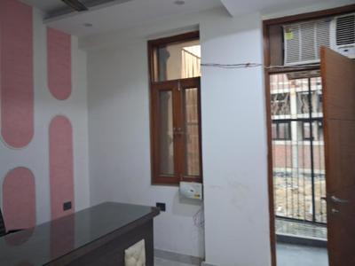 Bedroom Image of 1050 Sq.ft 2 BHK Apartment / Flat for sale in Avenue 1, Sector 73 Noida for Rs. 3400000
