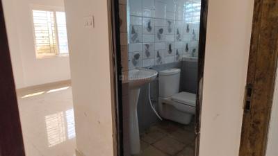 Bathroom Image of 1600 Sq.ft 3 BHK Apartment / Flat for sale in New Town Kolkata for Rs. 9000000