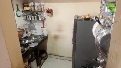 Kitchen Image of 350 Sq.ft 1 BHK Apartment / Flat for sale in Udhna Surat for Rs. 700000