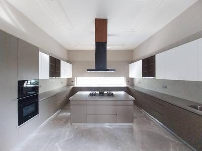 Kitchen Image of 43560 Sq.ft 5 BHK Farm House for sale in DLF Farms New Delhi for Rs. 370000000