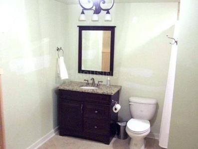 Bathroom Image of 5100 Sq.ft 5 BHK Apartment / Flat for sale in Varsha Apartment, Juhu Mumbai for Rs. 177500000
