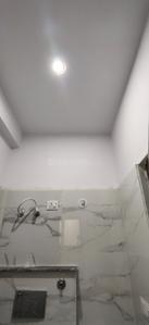 Bathroom Image of 1000 Sq.ft 2 BHK Apartment / Flat for rent in Bhawna City, Shastripuram Agra for Rs. 13000