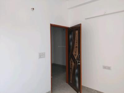 Bedroom Image of 750 Sq.ft 2 BHK Builder Floor for sale in DLF Ankur Vihar Ghaziabad for Rs. 2250403