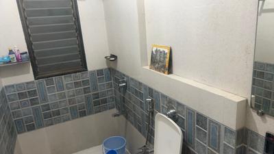 Bathroom Image of 1027 Sq.ft 3 BHK Apartment / Flat for sale in Mayfair Astral, Jogeshwari West Mumbai for Rs. 32900000