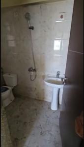 Bathroom Image of 1025 Sq.ft 2 BHK Apartment / Flat for sale in Atladara Vadodara for Rs. 3500000