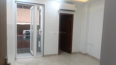 Bedroom Image of 1125 Sq.ft 3 BHK Builder Floor for sale in Swaraj Homes RWA Chittaranjan Park Block P, Chittaranjan Park New Delhi for Rs. 27500000