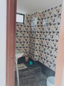 Bathroom Image of 500 Sq.ft 1 BHK Builder Floor for rent in Paldi Meena Jaipur for Rs. 7000