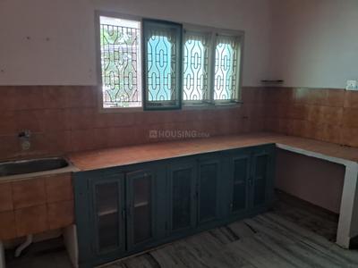 Kitchen Image of 1000 Sq.ft 2 BHK Builder Floor for rent in Gunadala Vijayawada for Rs. 26000