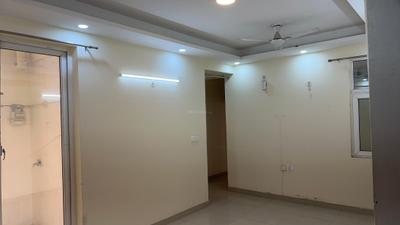 Living Room Image of 1275 Sq.ft 3 BHK Apartment / Flat for rent in Supertech Eco Village 3, Noida Extension Greater Noida for Rs. 18000