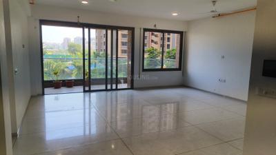 Living Room Image of 2645 Sq.ft 3 BHK Apartment / Flat for rent in Super Shaligram, Gota Ahmedabad for Rs. 35000