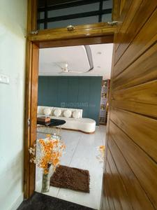 Bedroom Image of 1500 Sq.ft 1 RK Penthouse for rent in Telibagh Lucknow for Rs. 20000