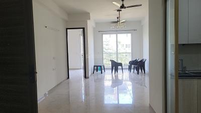 Living Room Image of 1700 Sq.ft 3 BHK Builder Floor for rent in Smartworld Orchard, Sector 61 Gurgaon for Rs. 65000