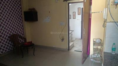 Living Room Image of 1500 Sq.ft 2 BHK Builder Floor for rent in Dwarka Mor New Delhi for Rs. 14000