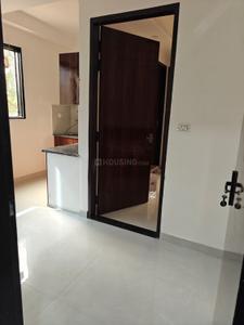 Bedroom Image of 500 Sq.ft 1 BHK Builder Floor for rent in Sector 53 Gurgaon for Rs. 28000
