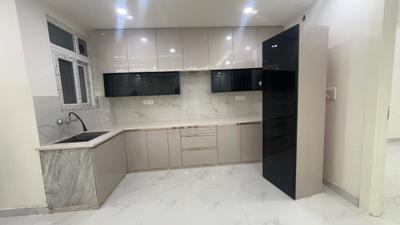 Kitchen Image of 1450 Sq.ft 3 BHK Apartment / Flat for sale in Sector 104 Noida for Rs. 5700000