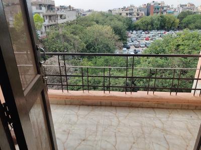 Balcony Image of Urban Living PG in Dilshad Garden, New Delhi