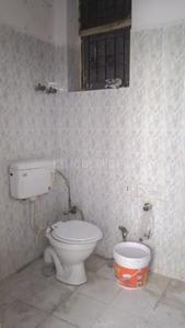 Bathroom Image of 1250 Sq.ft 2 BHK Apartment / Flat for rent in Lavanya Apartment, Sector 62 Noida for Rs. 25000