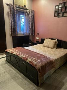 Bedroom Image of 1850 Sq.ft 4 BHK Apartment / Flat for sale in Shatabdi Vihar, Sector 61 Noida for Rs. 25500000