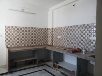 Kitchen Image of 1400 Sq.ft 3 BHK Builder Floor for rent in Chandpol Sikar for Rs. 9000