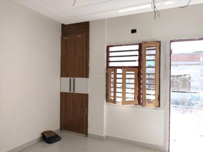 Bedroom Image of 900 Sq.ft 3 BHK Apartment / Flat for sale in Deenpur New Delhi for Rs. 6800000