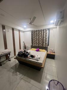 Bedroom Image of 1850 Sq.ft 3 BHK Apartment / Flat for sale in Silver Spring, Bopal Ahmedabad for Rs. 13500000