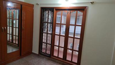 Bedroom Image of 1200 Sq.ft 2 BHK Apartment / Flat for rent in Lakeview Residency Bengaluru for Rs. 20000