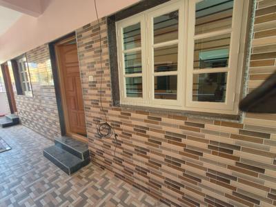Balcony Image of 685 Sq.ft 1 BHK Independent House for rent in Varanasi Bengaluru for Rs. 12000