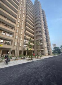 Image of 645 Sq.ft 3 BHK Apartment / Flat for rent in Pyramid Infinity, Southern Peripheral Road, Gurgaon for Rs. 30000