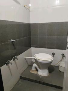 Common Bathroom Image of 3240 Sq.ft 4 BHK Apartment / Flat for sale in Bodakdev Ahmedabad for Rs. 32500000