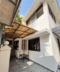 Image of 3700 Sq.ft 4 BHK Villa for rent in Thaltej, Ahmedabad for Rs. 120000