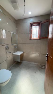 Image of 1450 Sq.ft 4 BHK Apartment / Flat for sale in Sector 4 Rohini, New Delhi for Rs. 12500000