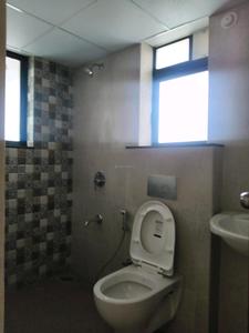 Common Bathroom Image of 1253 Sq.ft 3 BHK Apartment / Flat for sale in Shapoorji Pallonji Vanaha, Bavdhan Pune for Rs. 10500000