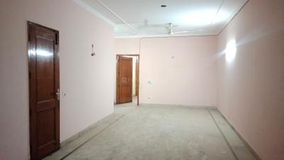 Living Room Image of 1800 Sq.ft 3 BHK Builder Floor for rent in Sector 14 Gurgaon for Rs. 38000