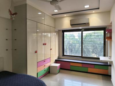 Bedroom Image of 1680 Sq.ft 3 BHK Apartment / Flat for sale in Cuffe Parade Mumbai for Rs. 110000000