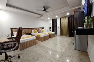 Hall Image of Cloud Nine Rooms  in Sector 62, Nangli Umarpur