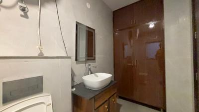 Image of 2000 Sq.ft 2 BHK Builder Floor for rent in DLF Phase 5, Gurgaon for Rs. 80000