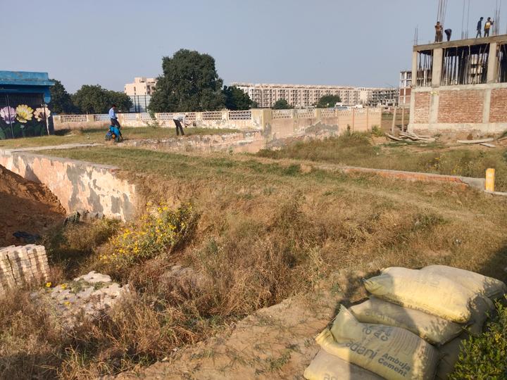 Orris Anandam Ora Main Image 1