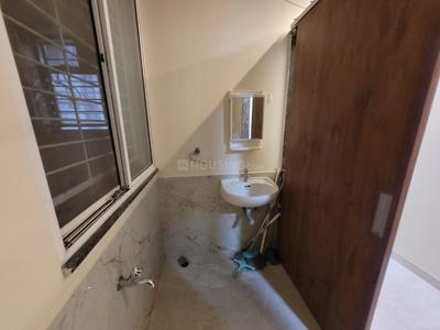 Bathroom Image of 1250 Sq.ft 2 BHK Apartment / Flat for rent in Bajaj Nagar Nagpur for Rs. 35000