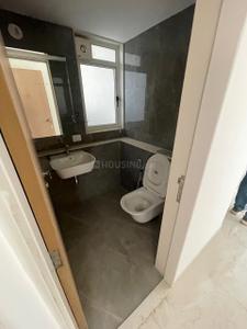 Bathroom Image of 2000 Sq.ft 3 BHK Apartment / Flat for sale in K Raheja Raheja Galaxy, Mohammed Wadi Pune for Rs. 18000000