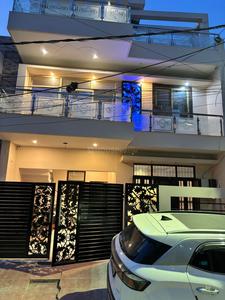Image of 3000 Sq.ft 6 BHK Independent House for sale in IBIS Ashraf Vihar, Chinhat, Lucknow for Rs. 16500000