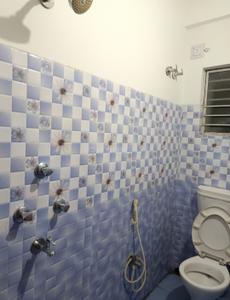 Bathroom Image of 818 Sq.ft 2 BHK Apartment / Flat for rent in Gopalpur Asansol for Rs. 9500