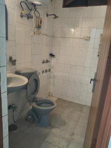 Image of 1300 Sq.ft 2 BHK Builder Floor for rent in Hauz Khas, New Delhi for Rs. 40000