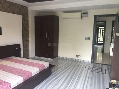 Bedroom Image of 2000 Sq.ft 4.5 BHK Duplex for sale in Sector 71 Noida for Rs. 70000000