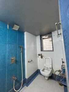 Bathroom Image of 975 Sq.ft 2 BHK Apartment / Flat for sale in Andheri West Mumbai for Rs. 32500000