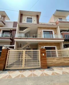 Image of 2100 Sq.ft 4 BHK Apartment / Flat for rent in Kahrai, Agra for Rs. 14000