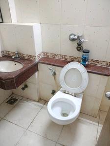 Bedroom Two Image of 1000 Sq.ft 2 BHK Apartment / Flat for sale in sai sankar apartment, Chembur Mumbai for Rs. 25000000