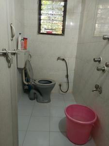 Common Bathroom Image of 941 Sq.ft 2 BHK Apartment / Flat for sale in Kondhwa Pune for Rs. 7500000