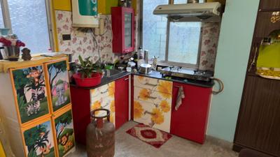Kitchen Image of 450 Sq.ft 1 BHK Builder Floor for rent in Haltu Kolkata for Rs. 15000