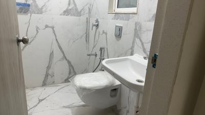 Bathroom Image of 551 Sq.ft 1 BHK Apartment / Flat for rent in Swastik Platinum, Vikhroli East Mumbai for Rs. 40000