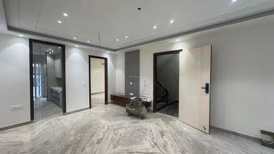 Living Room Image of 1351 Sq.ft 3 BHK Builder Floor for sale in Paschim Vihar New Delhi for Rs. 29000000